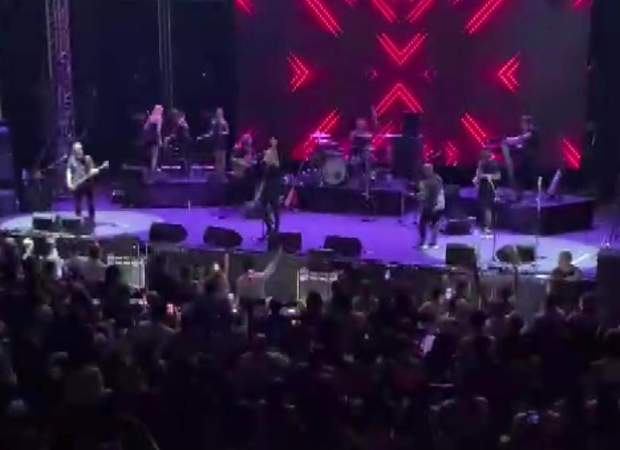 Konser Sonrası Rahatsızlanan Haluk Levent Taburcu Oldu