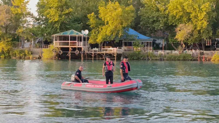 Irmakta Kayıp İhbarı İtfaiye Ve Polisi Alarma Geçirdi, Gölde Aranırken Evde Çıktı