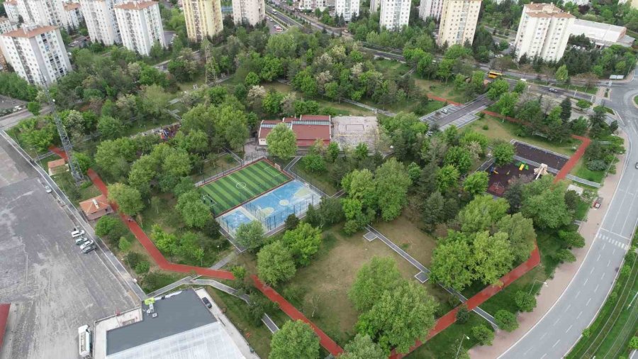 Melikgazi Belediyesi’nin Kazandırdığı Park Ve Yeşil Alanlar Vatandaşın Gözdesi Oldu