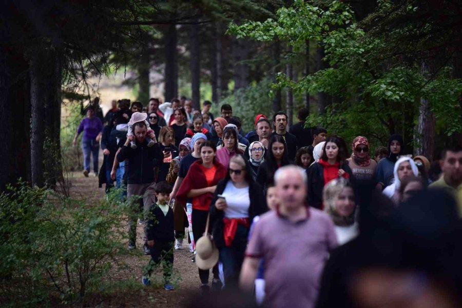 Kayserililer, Büyükşehir’in Doğa Kampı’na Akın Etti