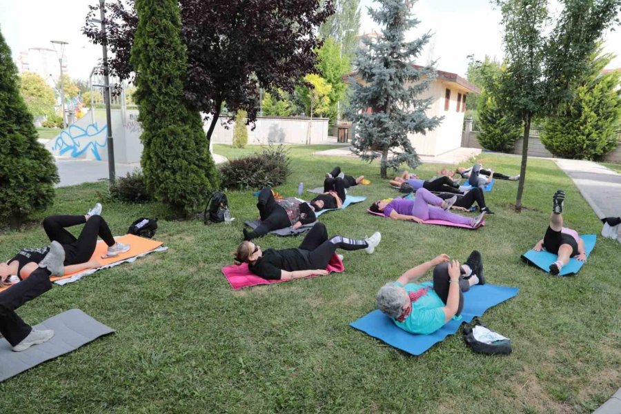 Odunpazarı’nda Parklarda Spora Büyük İlgi