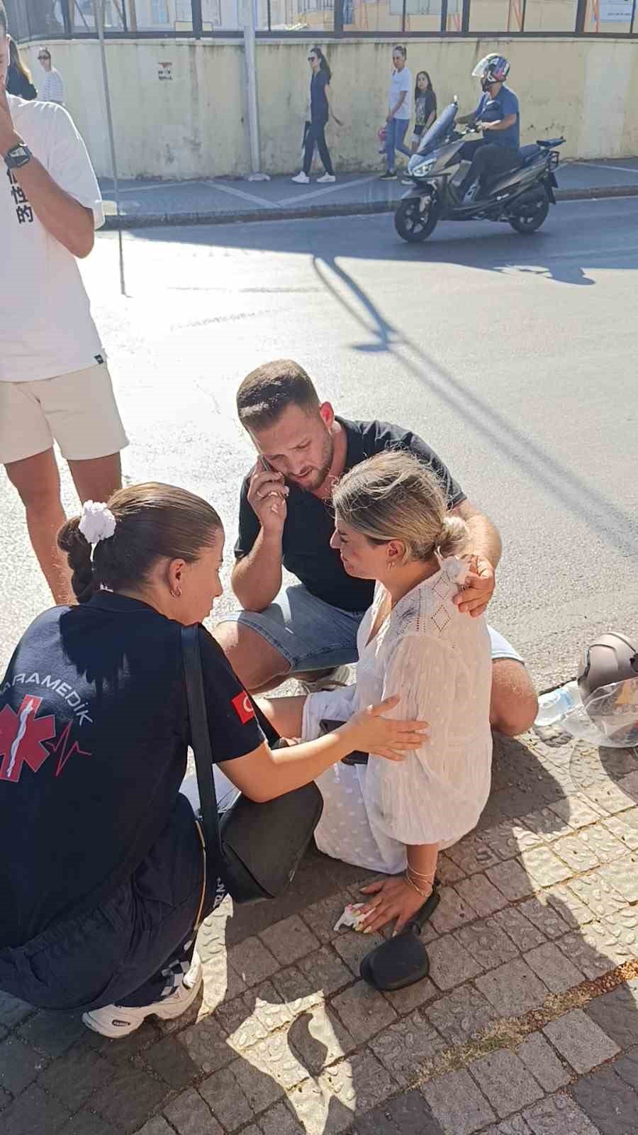 Otomobil Sürücüsünün Dikkatsizliği Kazayı Beraberinde Getirdi: 1 Yaralı