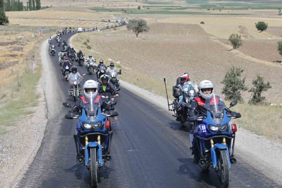 Aksaray’da Motosiklet Festivali Düzenlendi