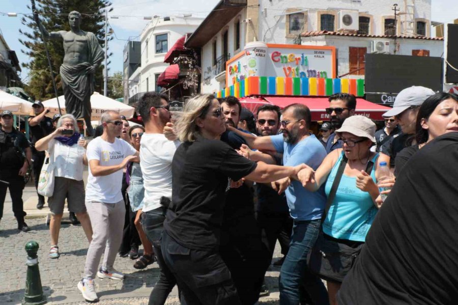 Yasak Kararına Rağmen Yapılmak İstenen Lgbt Açıklamasına 4 Gözaltı