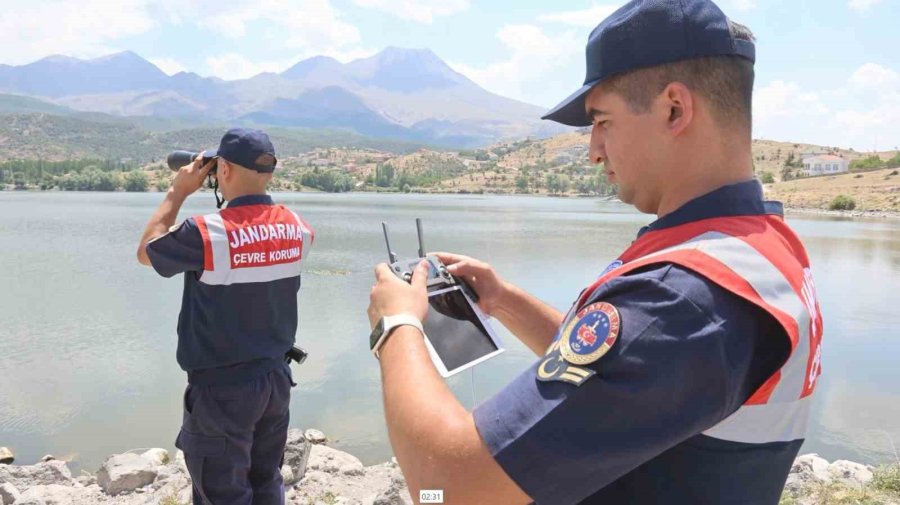 Jandarma Dron Devriyesiyle Böyle Can Kurtarıyor