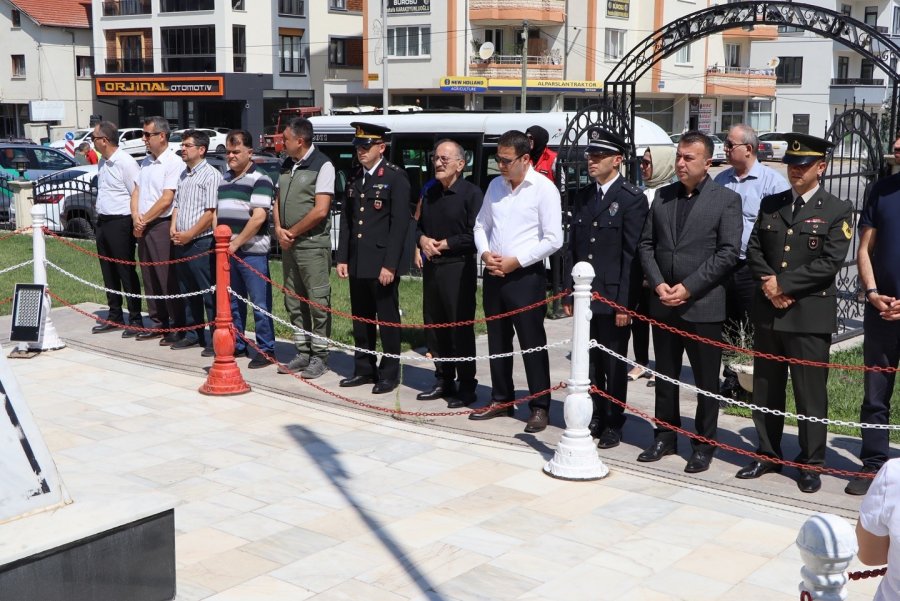 Beyşehir’de 15 Temmuz Etinliklerinde Şehitler İçin Fidan Dikildi