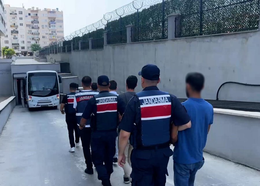 Mersin’de Pkk/kck Operasyonu: 5 Gözaltı