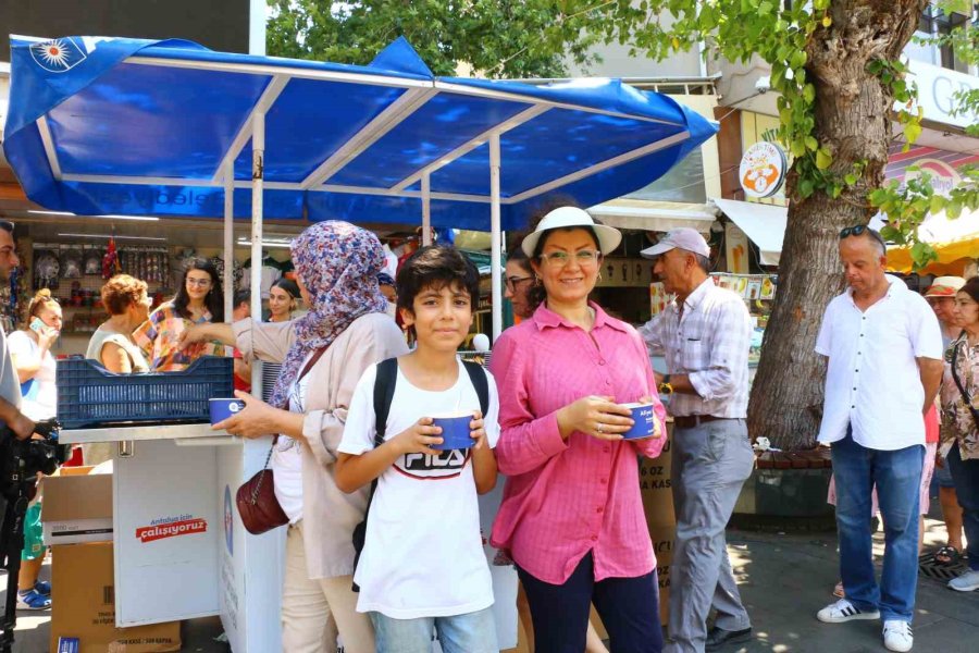 Antalya Büyükşehir Belediyesi 40 Bin Aşure İkram Edecek