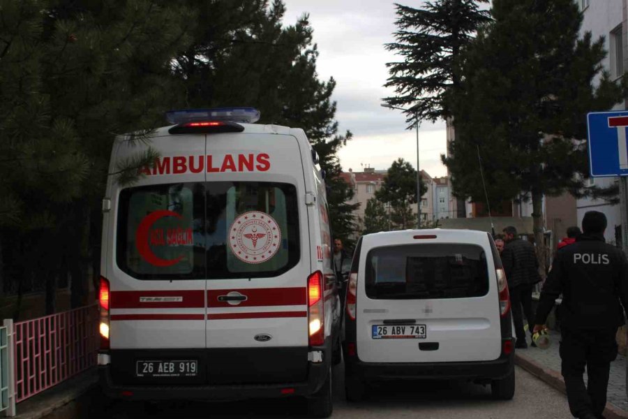 Rusya Uyruklu Eşini Öldüren Şahsın Yargılandığı Dava Ertelendi