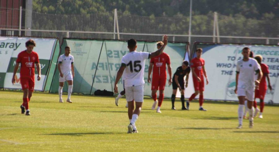 Konyaspor Hazırlık Maçında Almere City’yi Mağlup Etti