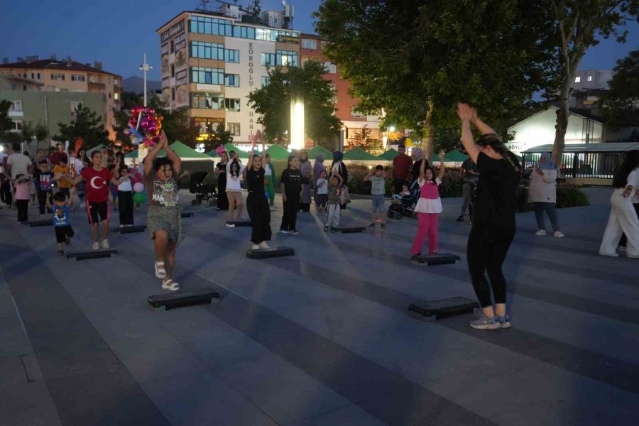 Niğde’de Spor Festivali Ve Niğde Yarı Maratonu Etkinliği Başladı