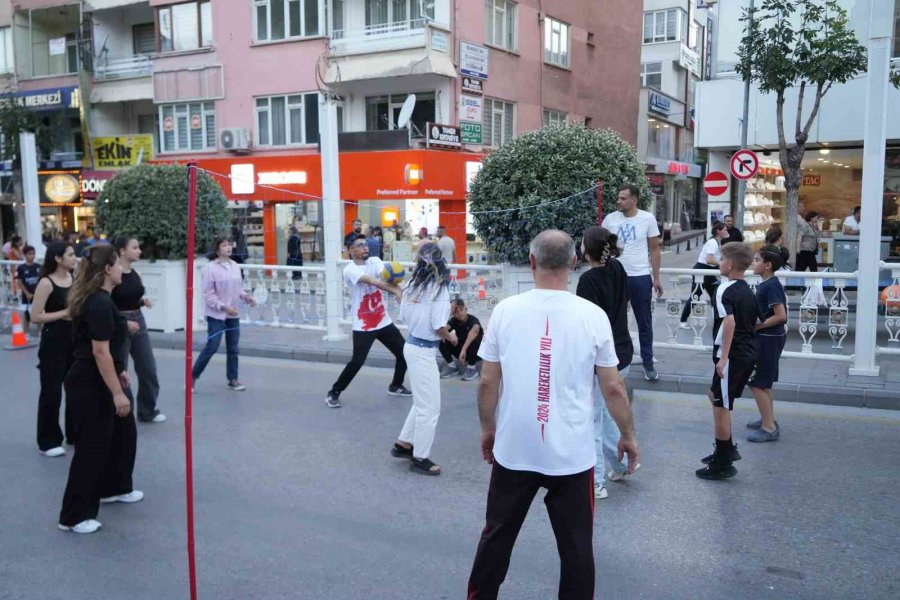 Niğde’de Spor Festivali Ve Niğde Yarı Maratonu Etkinliği Başladı