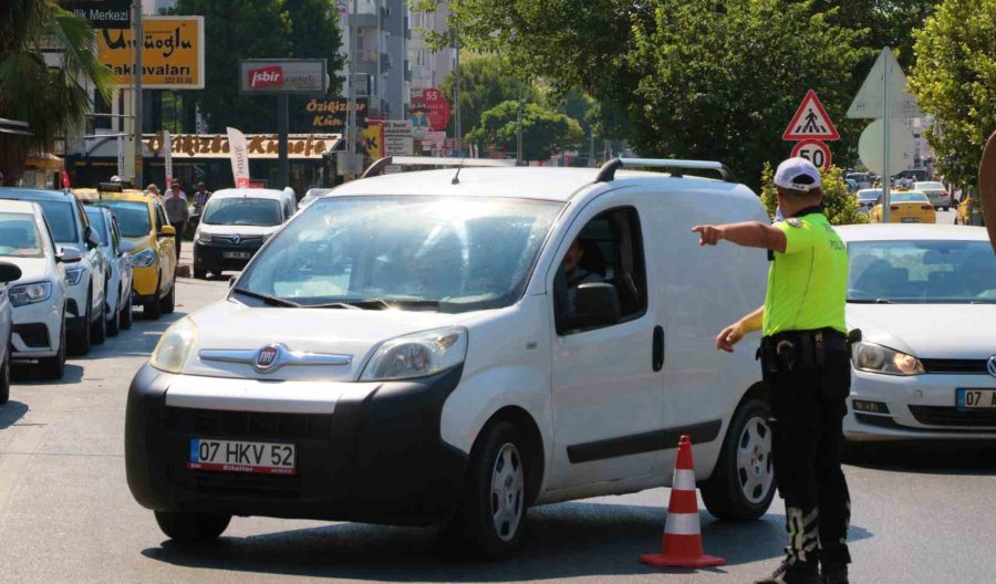 Trafik Ekiplerinin Havadaki Gözünden Kaçış Yok