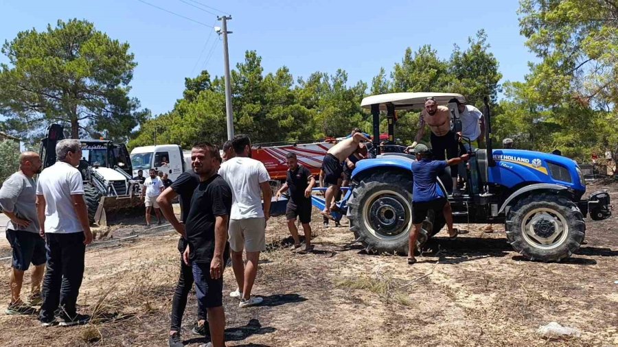 Antalya’da Mezarlık Yangını Ormana Sıçradı, Mahalleliyi Alarma Geçirdi