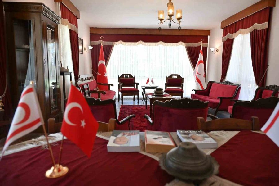 Kıbrıs Anı Evi’nin Kapıları Ziyaretçilere Açıldı