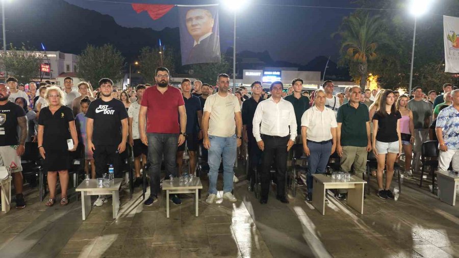 Kemer’de Kick Boks Şampiyonlar Gecesi