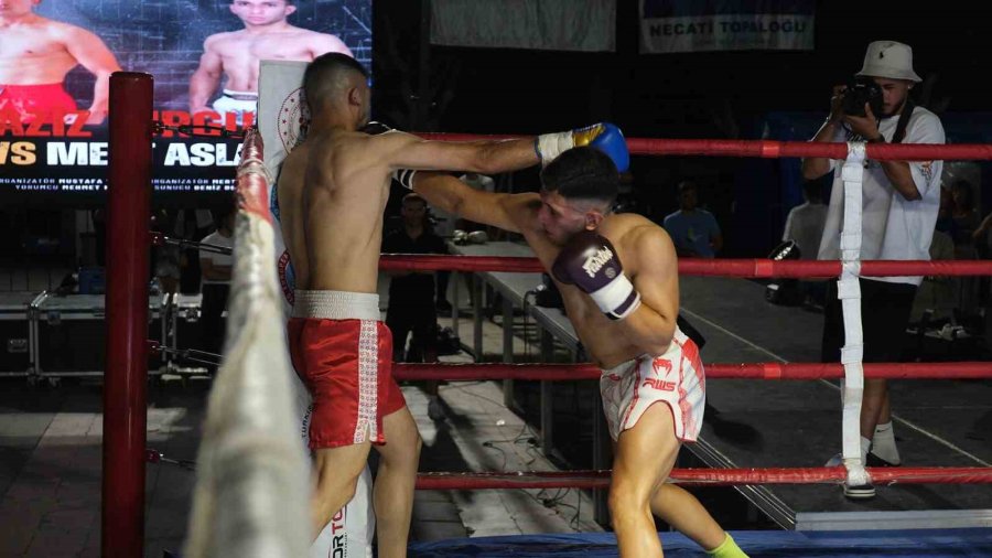 Kemer’de Kick Boks Şampiyonlar Gecesi