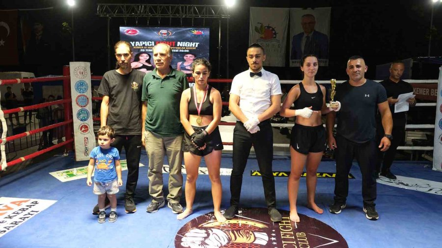 Kemer’de Kick Boks Şampiyonlar Gecesi