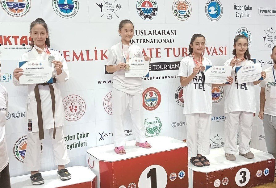 Eskişehirli Sporcular Bursa’da Yapılan Turnuvada Genel Klasman’da 2. Oldu