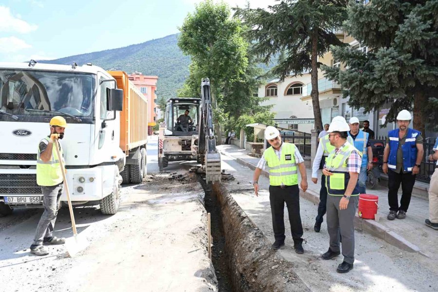 Büyükşehir Akşehir’de 129 Kilometrelik Devasa Çalışmasının Yüzde 50’sini Tamamladı