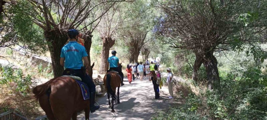 Atlı Jandarma Timleri Ihlara Vadisinde