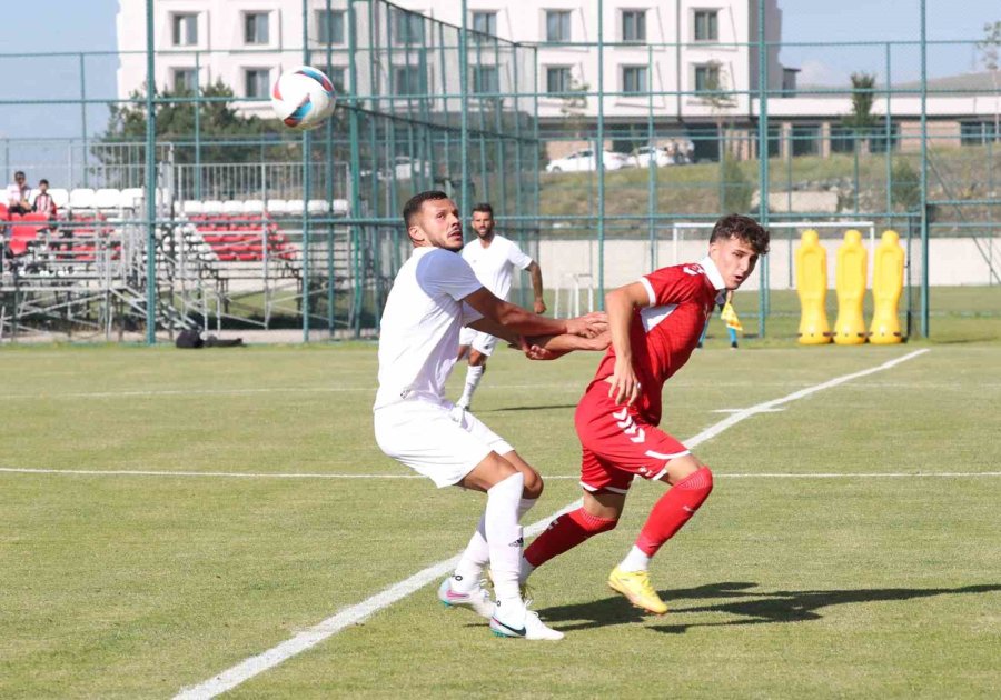 Antalyaspor İkinci Etabın İlk Hazırlık Maçında Mağlup Oldu