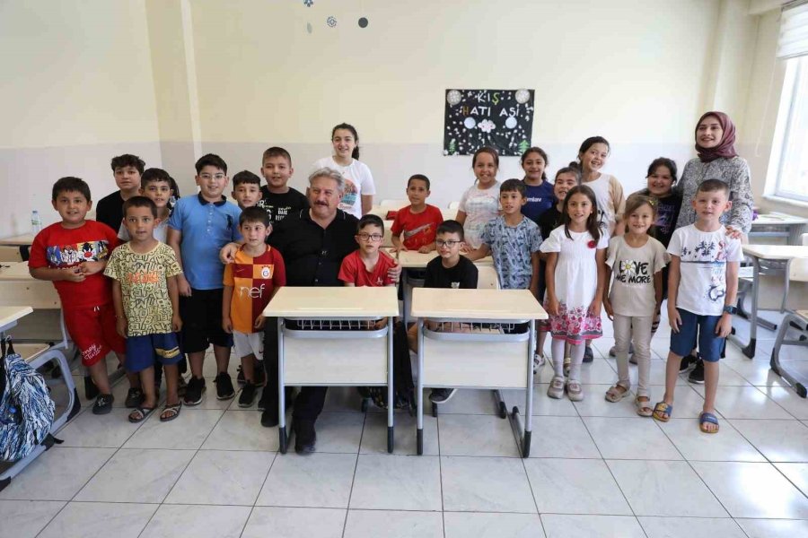 Başkan Palancıoğlu Fedakar Gülderen Sosyal Tesisleri’nde Öğrencilerle Bir Araya Geldi