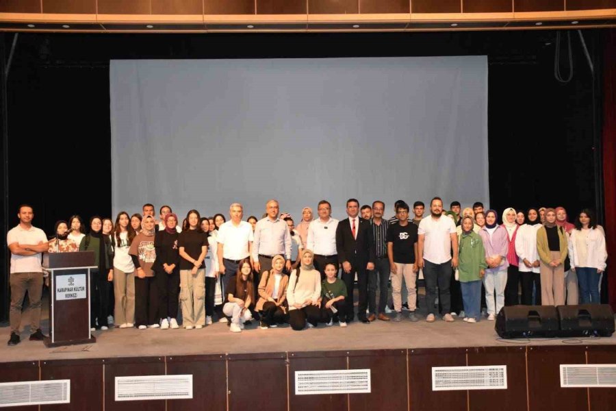 Karapınar’da "tercih Geleceğinizi Aydınlatır” Konferansı