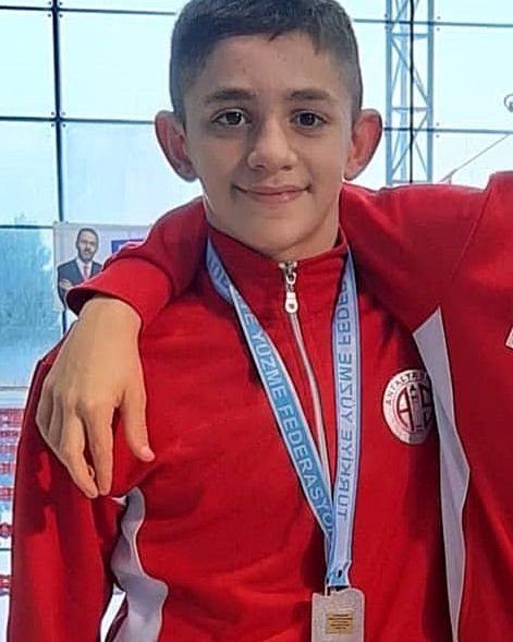 Antalya’nın Gururu Emir Batur Olimpiyatlarda