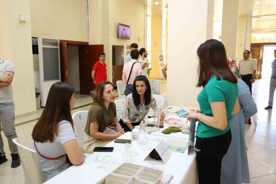 Niğde’de Aday Öğrencilere ’tercih Ve Tanıtım Etkinliği’