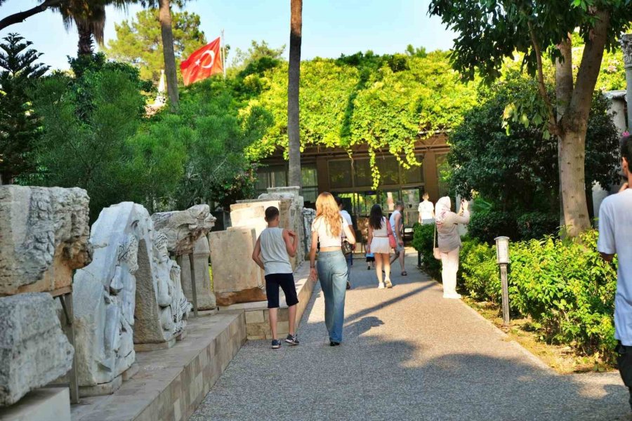 İadesi Sağlanan Tarihi Eserler Ziyaretçi Sayısını Artırdı