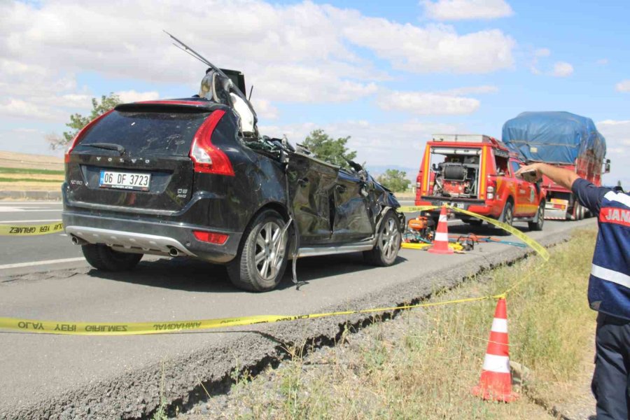 Feci Kazada Kız Kardeşler Hayatını Kaybetti