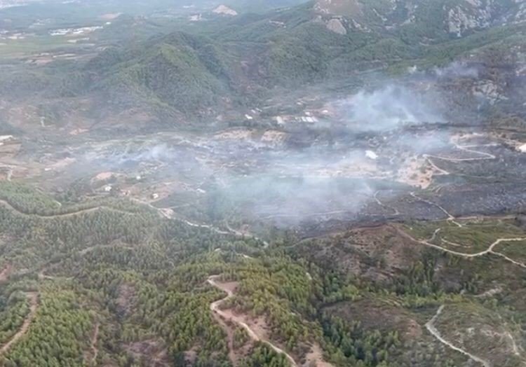 Serik Yanan Ormanlık Alan Havadan Görüntülendi