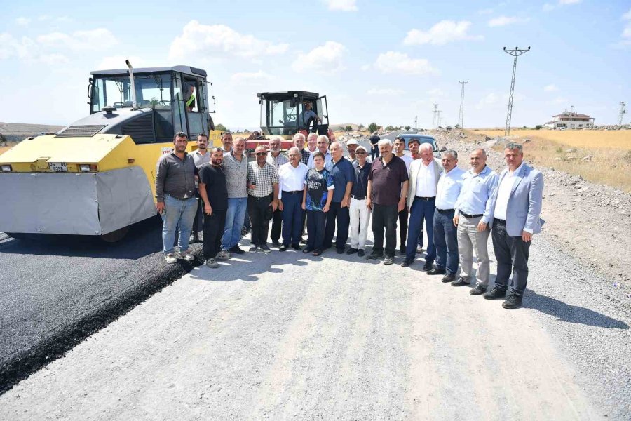 10 Mahalleyi İlgilendiren Yol Hizmete Açıldı