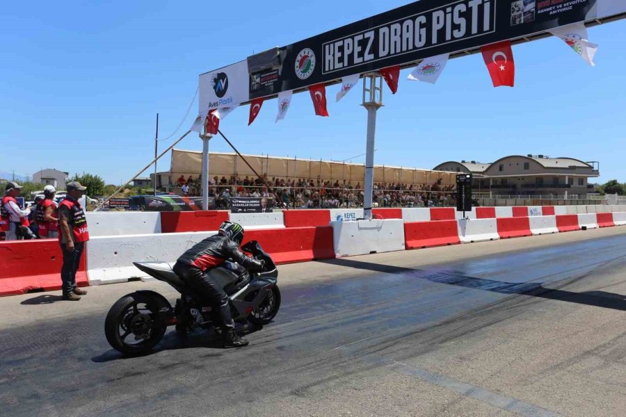 Kepez’de Motodrag Rüzgarı Esti