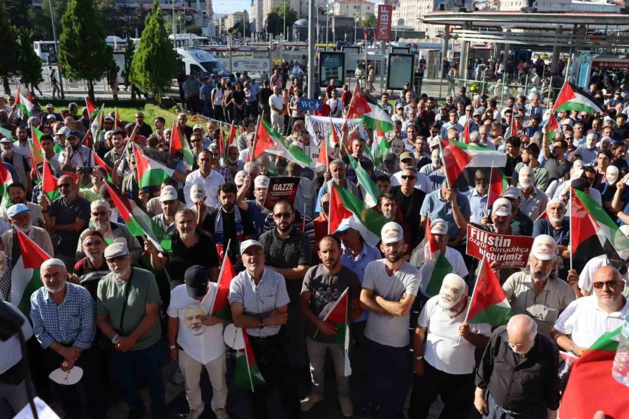 Kayseri Ve Niğde’de Vatandaşlar İsmail Haniye İçin Meydana İndi