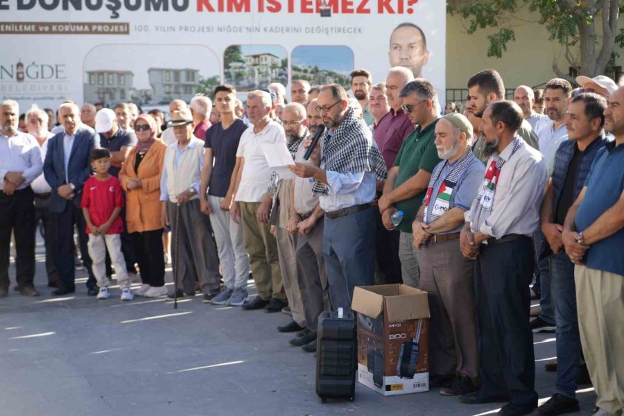 Kayseri Ve Niğde’de Vatandaşlar İsmail Haniye İçin Meydana İndi