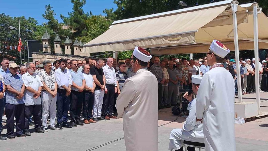 Karaman’da İsmail Haniye İçin Gıyabi Cenaze Namazı Kılındı