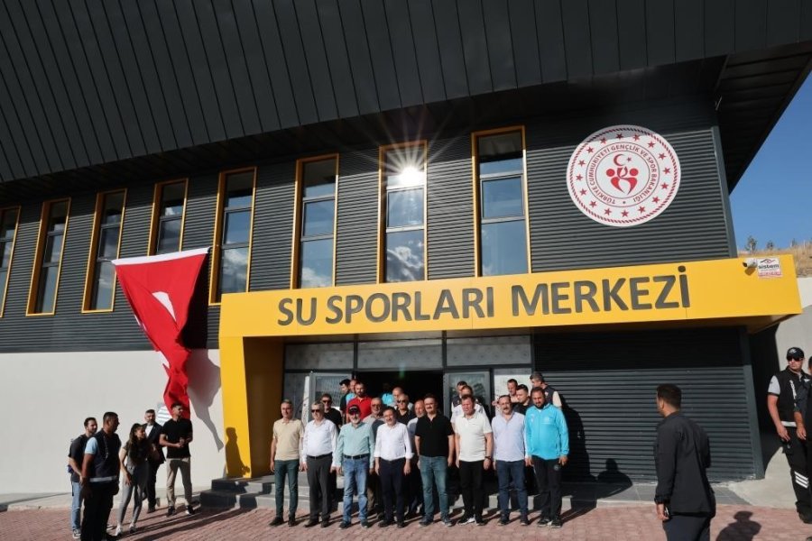 Başkan Çolakbayrakdar: "su Sporları Merkezimizle Dünya Sahnesine Yelken Açıyoruz"