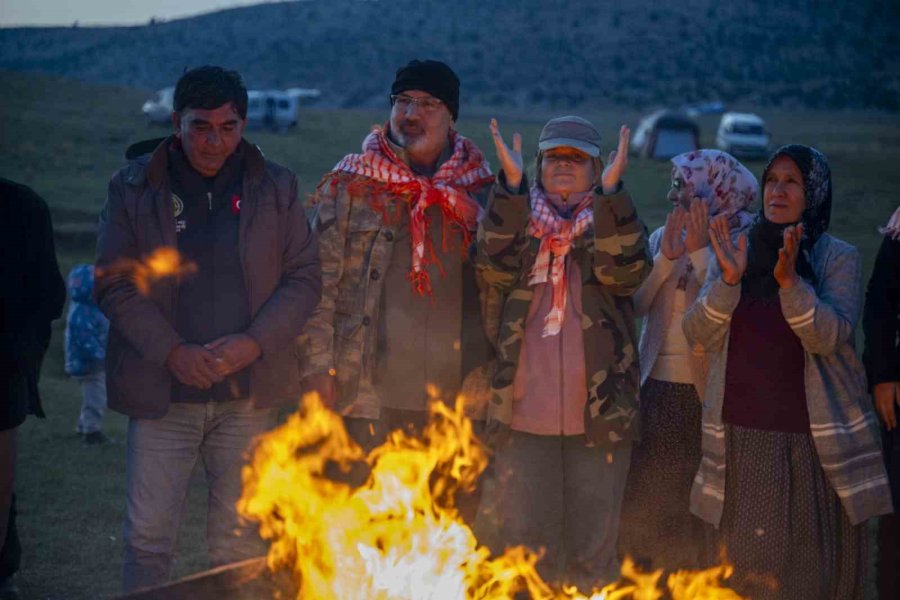 Erdemli’de 7. Geleneksel Yörük Şenliği Düzenlendi