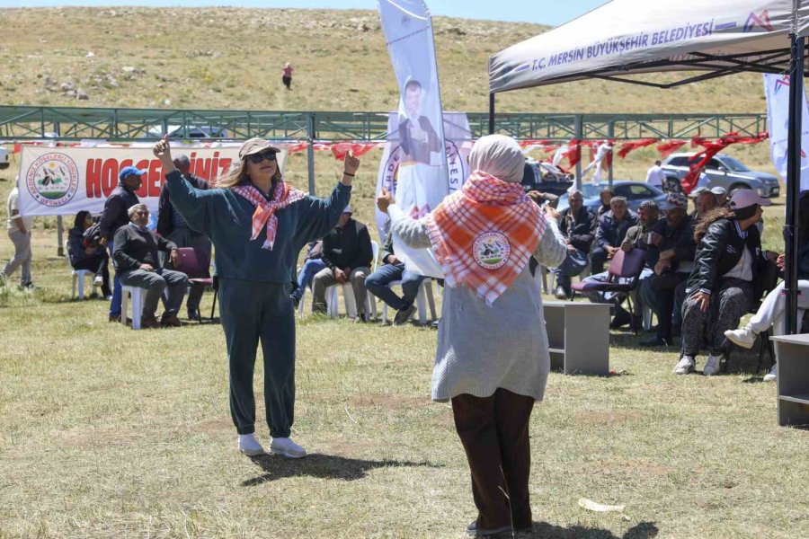 Erdemli’de 7. Geleneksel Yörük Şenliği Düzenlendi