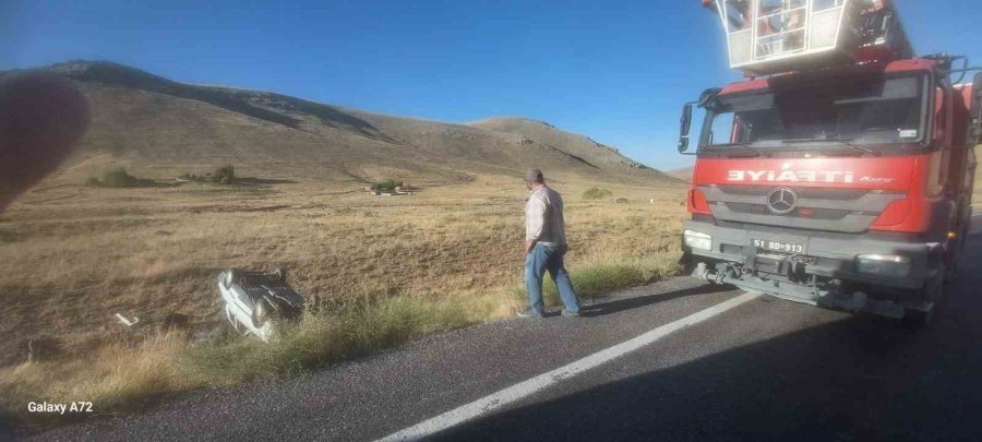 Niğde’de Takla Atan Araç Sürücüsü Öldü