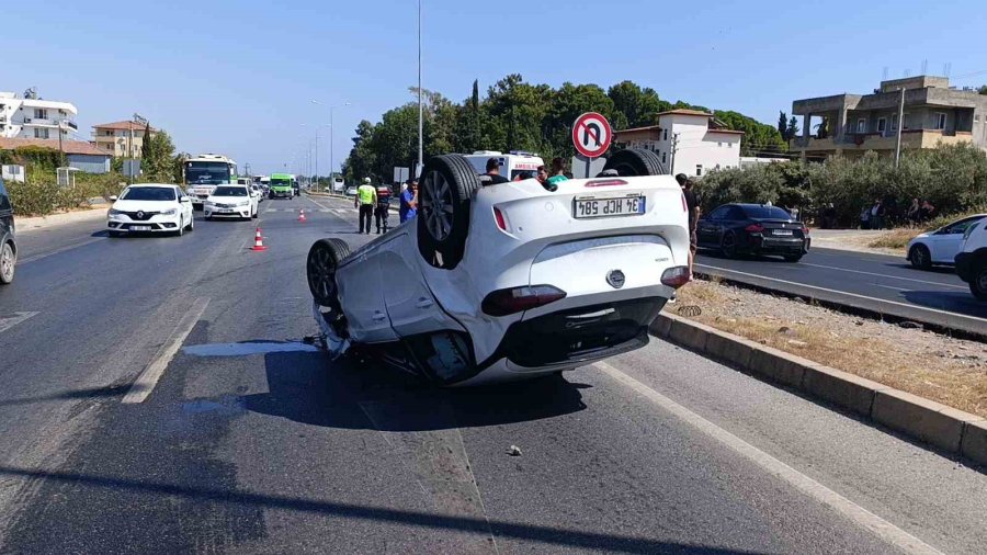 Otomobiller Çarpıştı, Sürücüler Birbirini Suçladı