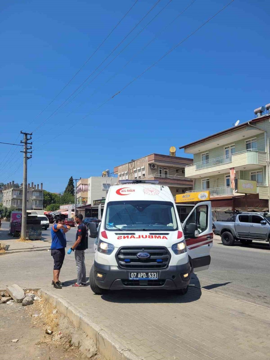 Gazipaşa’da Otomobil İle Motosiklet Çarpıştı: 1 Yaralı