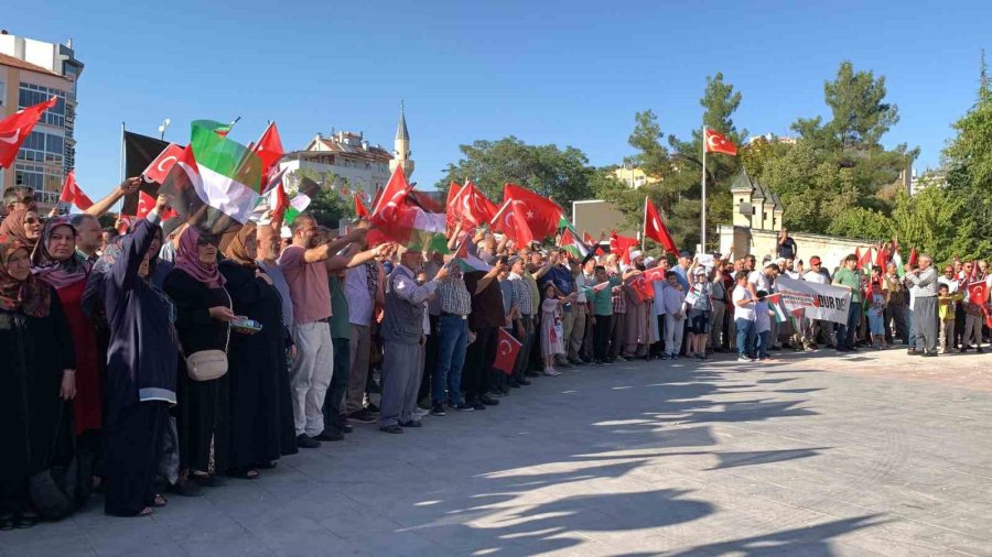 Karaman Filistin İçin Tek Yürek Oldu