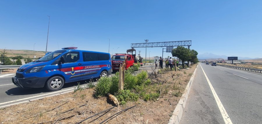 6 Kişinin Yaralandığı Kazayı Görüntülü Arama İle Yakınlarına Anlattı