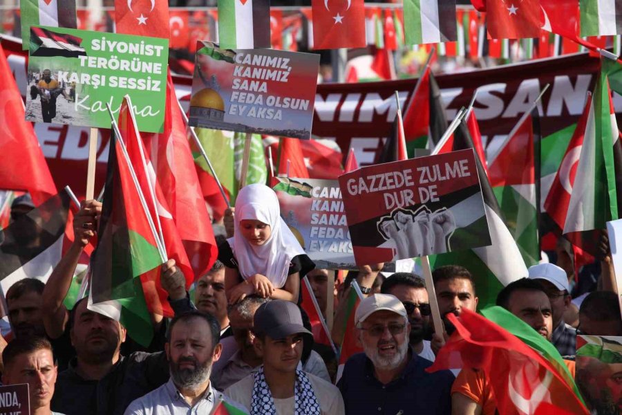 Konya Gazze Mitinginde Kenetlendi