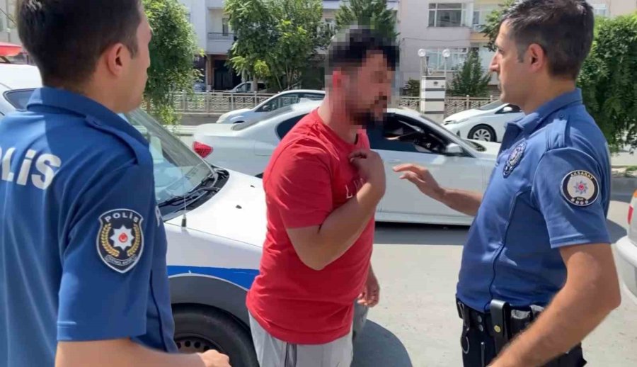 Polis “çekeceğim” Dedi, Sürücü “çektirtmem” Diyerek Mukavemet Gösterdi