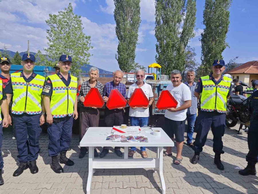 Jandarma “köy Yolunda Trafikte Her Şey Yolunda" Projesini Tanıttı