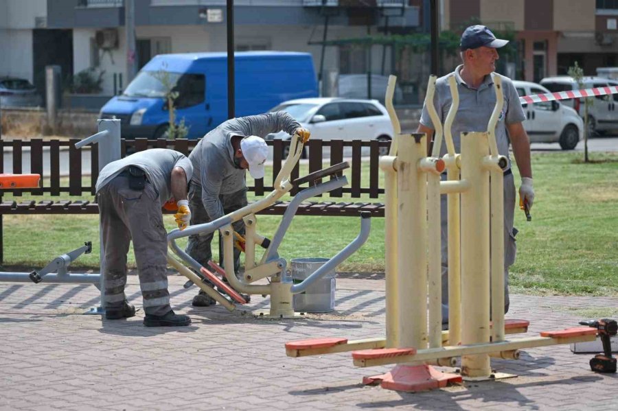 Kepez’in Parkları Yenilenerek Konforlu Ve Güvenli Hale Geldi